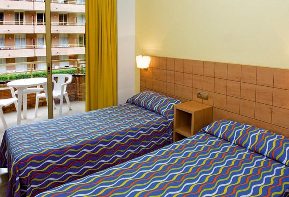 Hotel Voramar Cambrils Pokoj fotografie